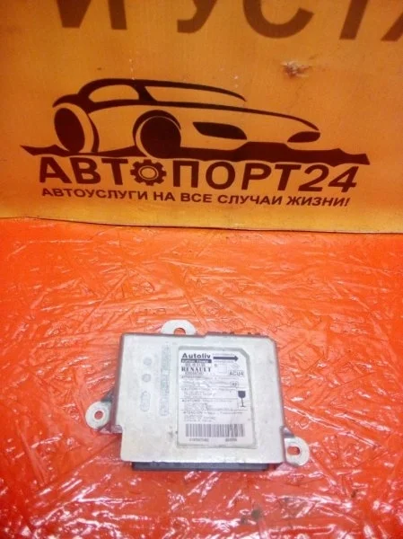 Блок управления AIR BAG RENAULT MEGANE 2006-2009 8200682387 LM05 1.6 16V K4M АКПП