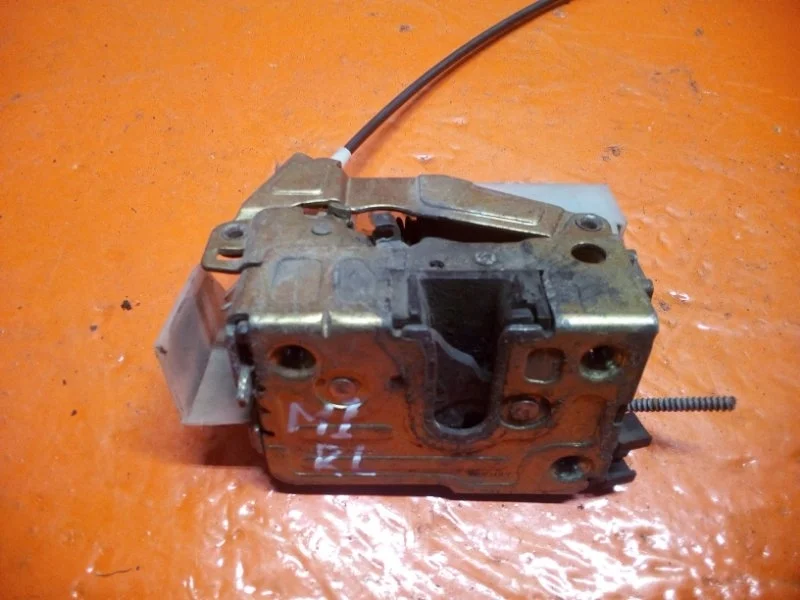 Замок двери RENAULT MEGANE 1997-2003 7701469182, задний левый