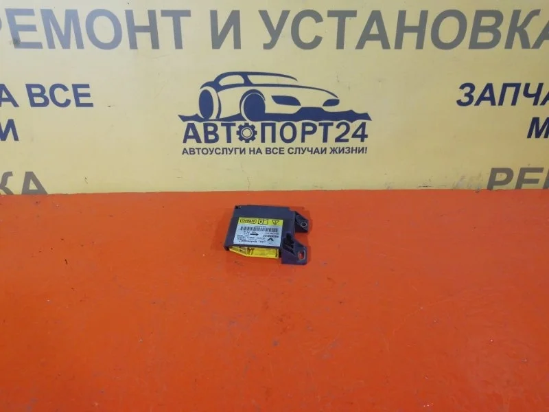 Блок управления AIR BAG RENAULT LOGAN 2004-2009 8201163278