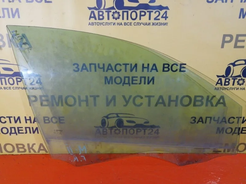 Стекло двери RENAULT MEGANE 2002-2008 8200211198, переднее правое
