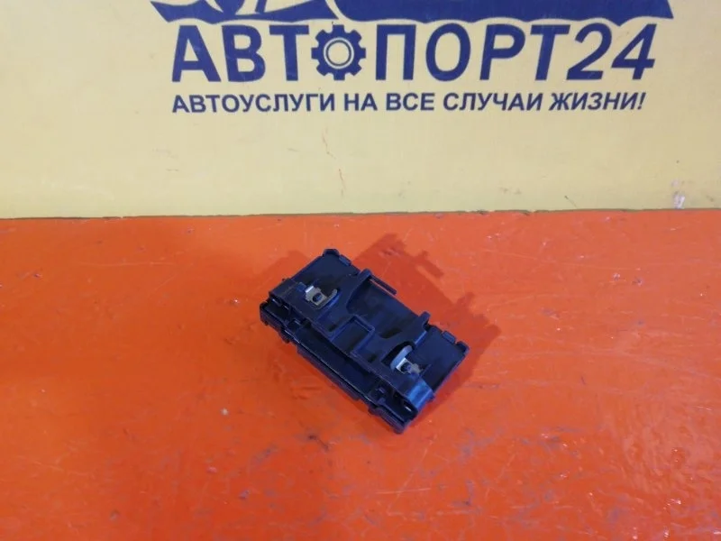 Замок зажигания RENAULT MEGANE 2002-2008 8200125077