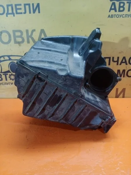 Корпус воздушного фильтра RENAULT FLUENCE 2009–2012 8200947663