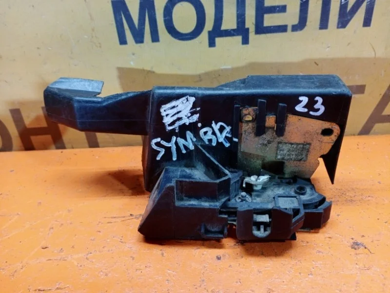 Замок двери RENAULT SYMBOL 1998-2007 7701469941, задний правый