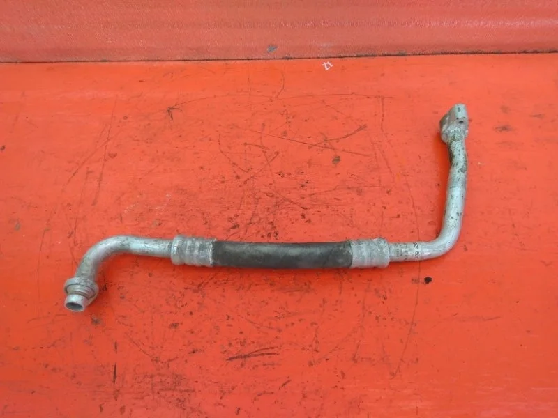 Трубка кондиционера LADA LARGUS 2008-2018 924801728R