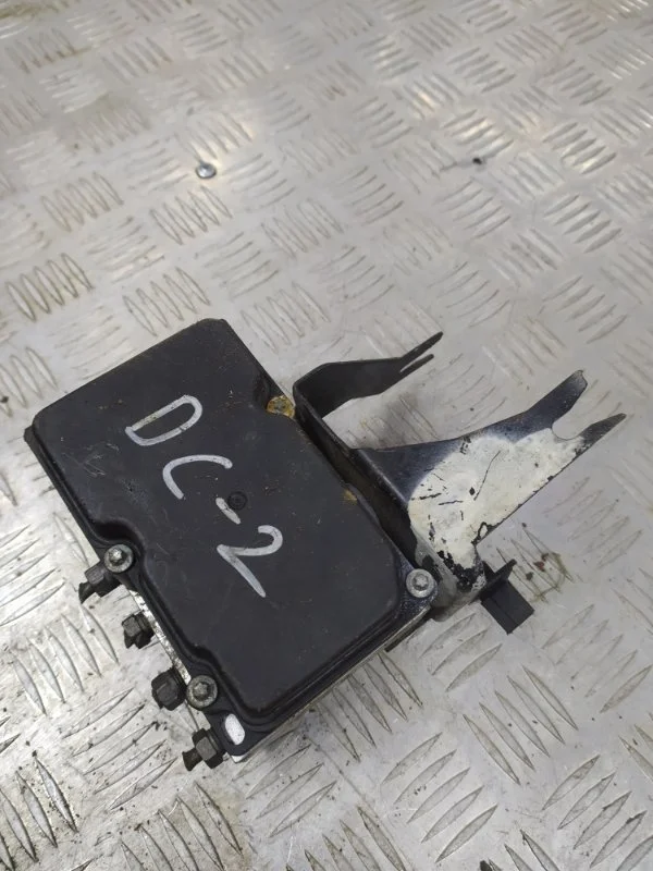 Блок АБС RENAULT DUSTER 2010-2015 8200806980 2.0 16V F4R