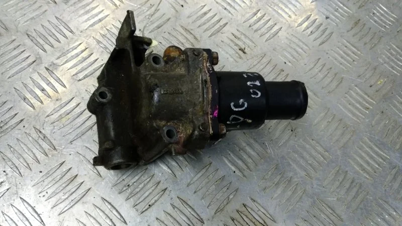 Корпус термостата RENAULT LOGAN 2004-2009 8200493154