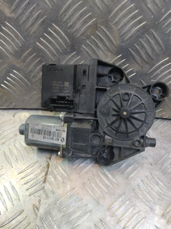 Моторчик стеклоподъемника RENAULT FLUENCE 2009-2012 807301111R L30R K4M 838, передний правый