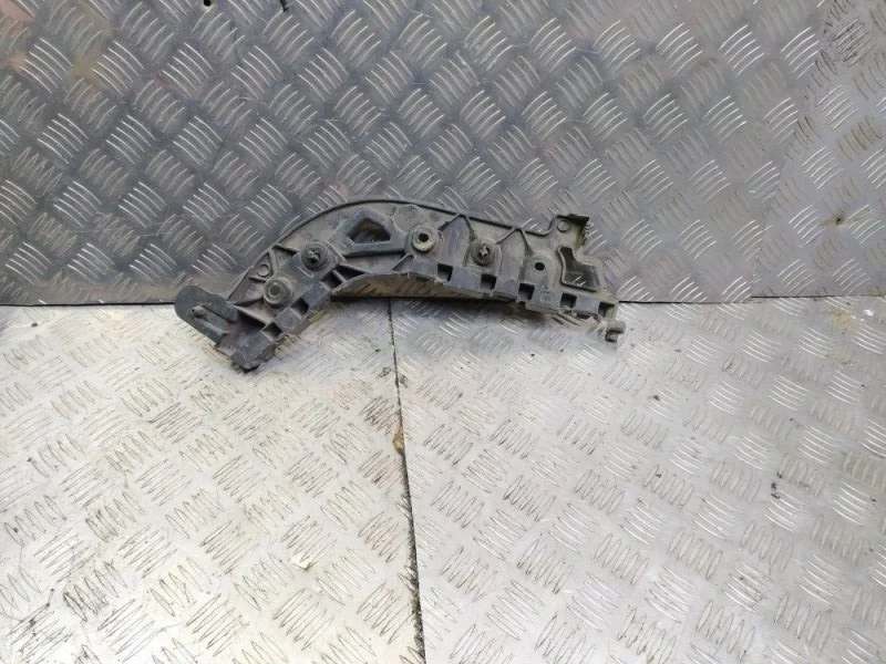 Кронштейн заднего бампера RENAULT FLUENCE 2009-2015 791820009R, правый