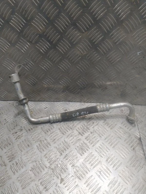 Трубка кондиционера RENAULT DUSTER 2009-2014 924801728R HSA K4MA606