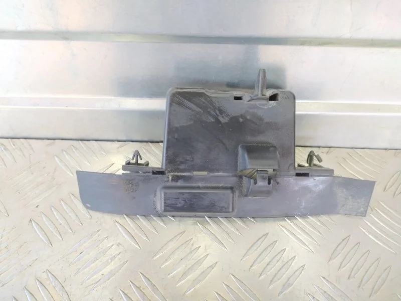 Дефлектор радиатора RENAULT KAPTUR 2016-2020 214998904R ДЖИП/SUV H4MD429, передний левый