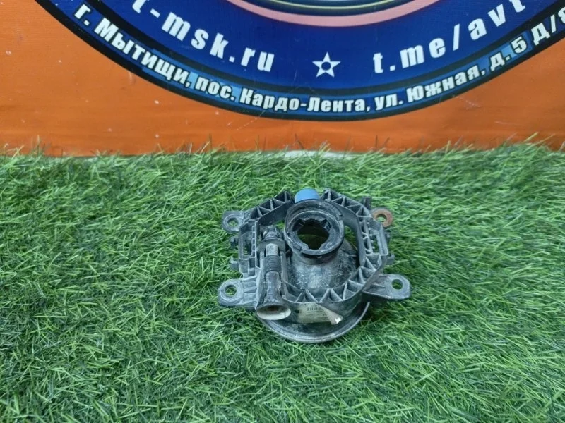 Фара противотуманная RENAULT DUSTER 2015-2020 261500097R K9K