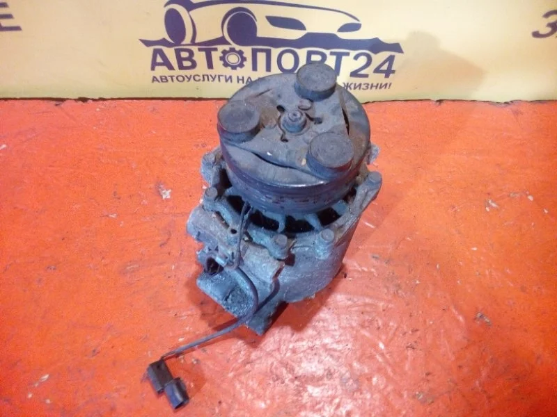 Компрессор кондиционера MITSUBISHI LANCER 2003-2007 MN185570 1.6
