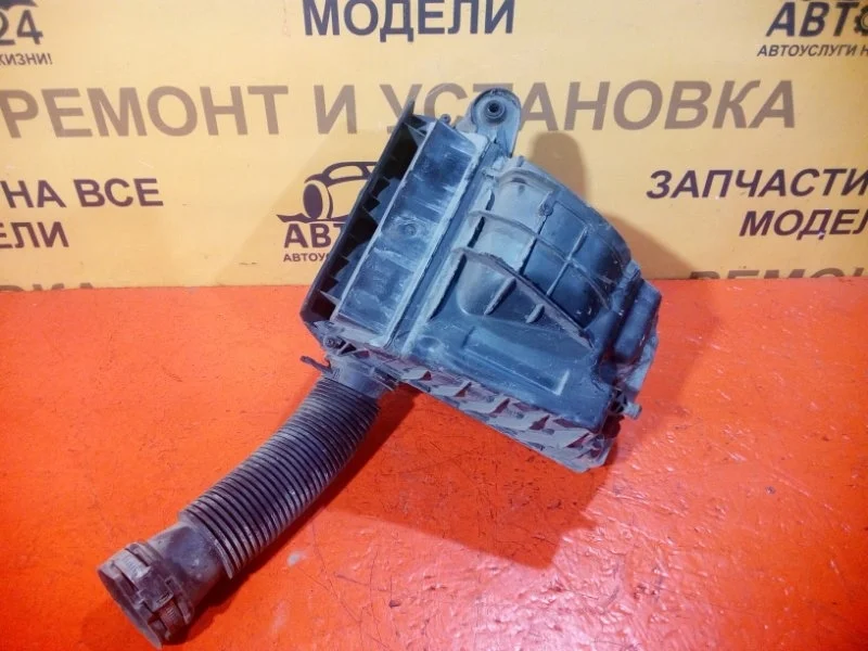 Корпус воздушного фильтра RENAULT MEGANE 2009-2016 8200947663 УНИВЕРСАЛ K9K