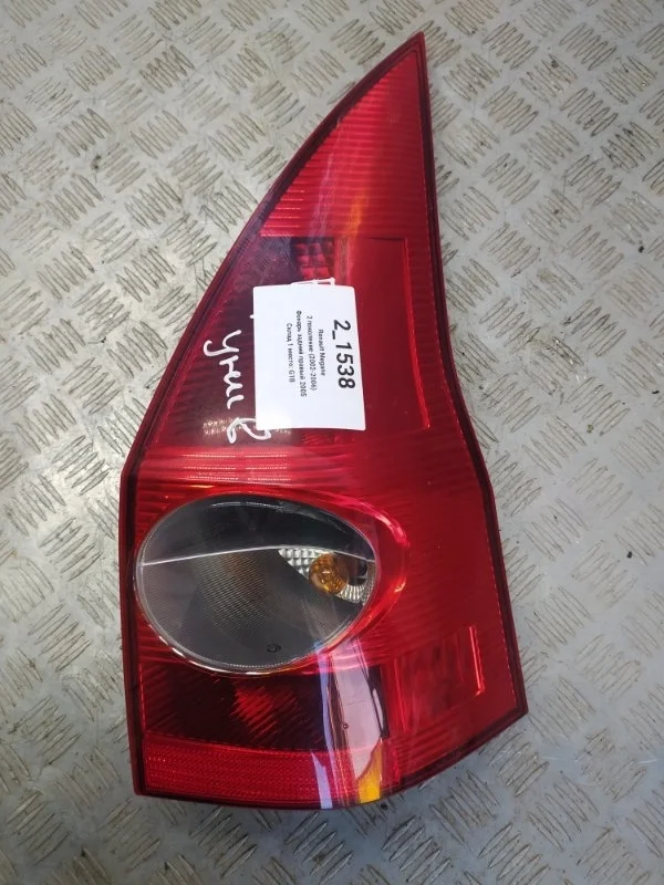 Фонарь RENAULT MEGANE 2003-2008 8200142683, правый