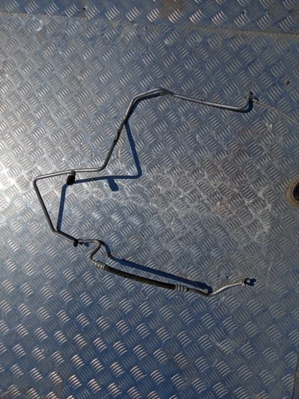 Трубка кондиционера RENAULT DUSTER 2009-2020 924406510R