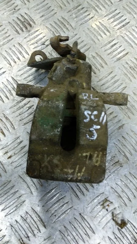 Суппорт RENAULT FLUENCE 2003–2008 440018805R, задний левый