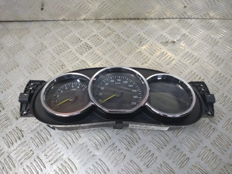 Панель приборная (щиток приборов) RENAULT LOGAN 2014-2018 248102495R L8 K7M