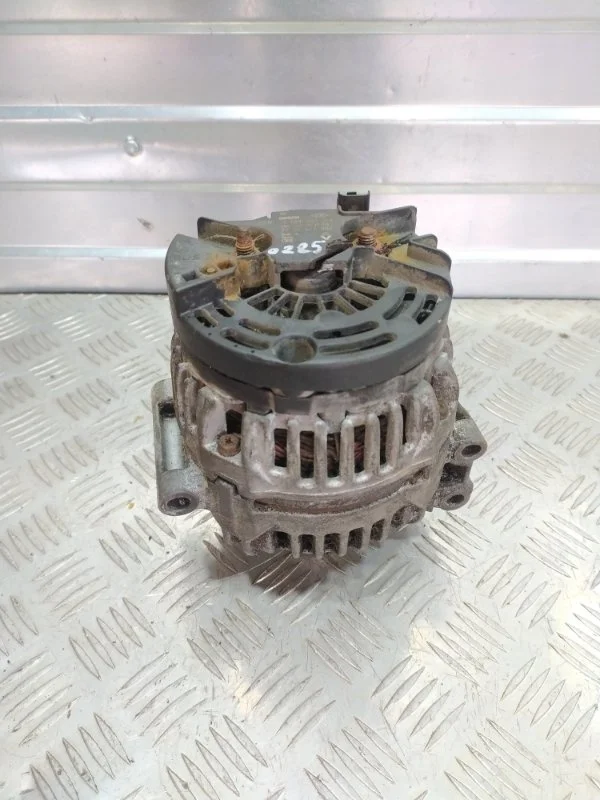 Генератор RENAULT KANGOO 2002-2007 7700427932 K7J700