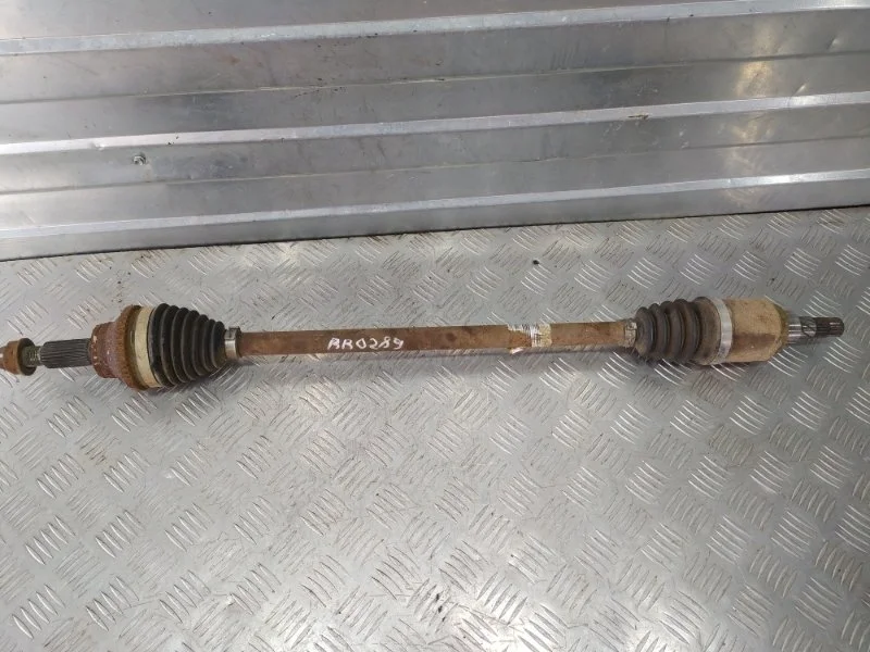 Полуось приводной вал Шрус RENAULT DUSTER 2009-2014 8200939996 HSA F4R, задний правый