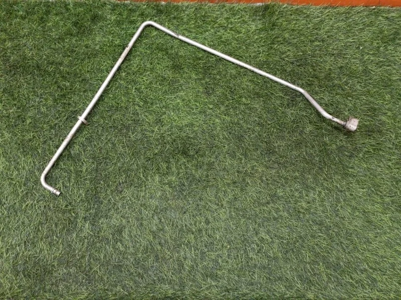 Трубка кондиционера RENAULT DUSTER 2013 924402863R F4R