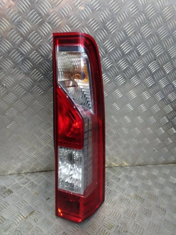 Фонарь RENAULT MASTER 2015-2021 1380672080, задний правый