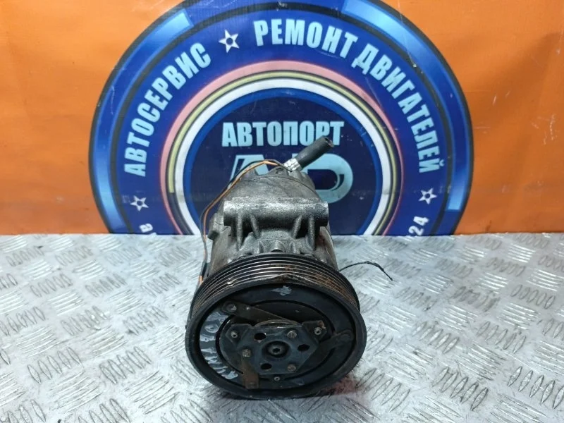 Компрессор кондиционера RENAULT MEGANE 2003-2009 8200316164 K4M