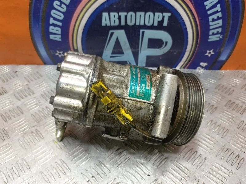 Компрессор кондиционера RENAULT SYMBOL 1997-2007 8200050141 K4J