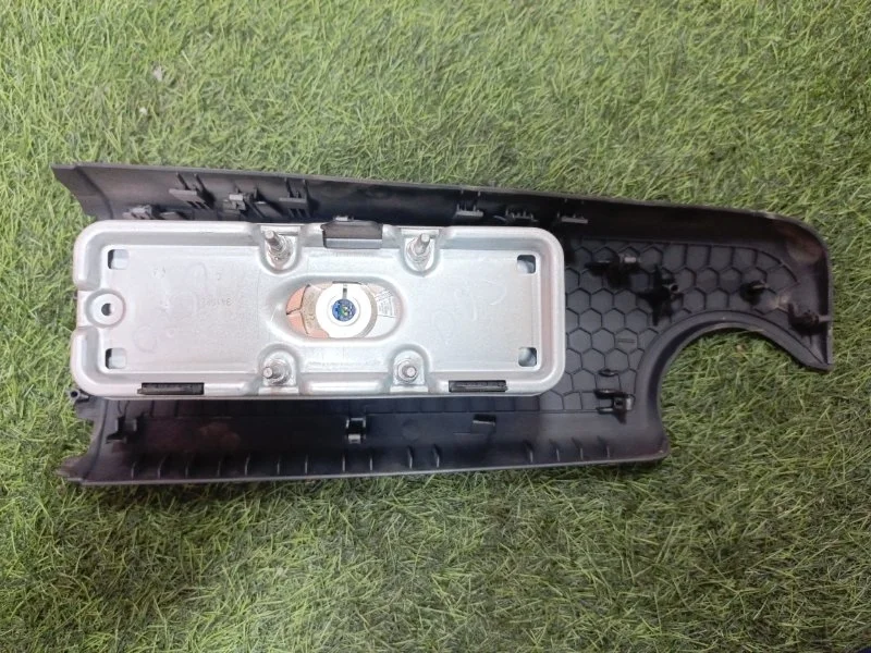 Подушка безопасности RENAULT DUSTER 2013 985256998R F4R, передняя правая