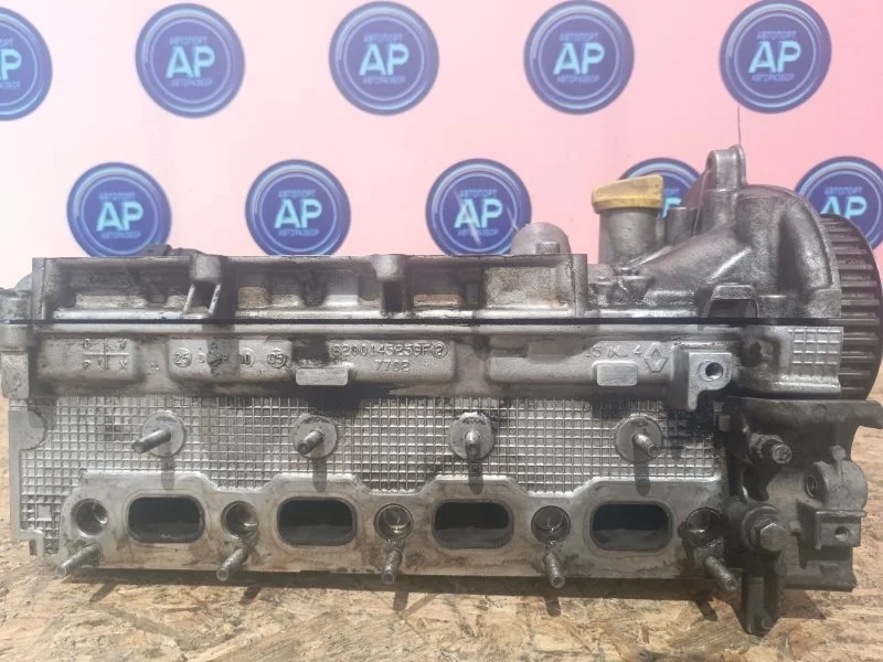 Головка блока цилиндров RENAULT SCENIC 2003–2008 8200145259F К4М