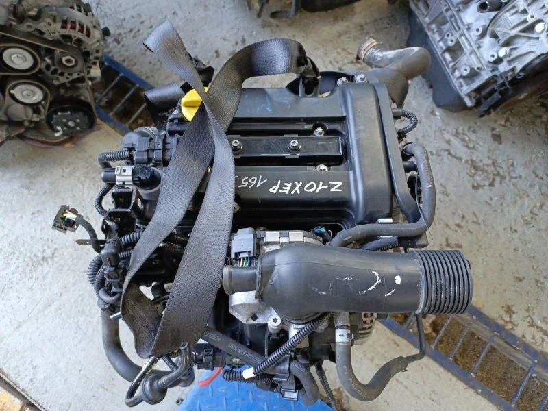 Двигатель OPEL CORSA 2009 Z10XEP Z10XEP