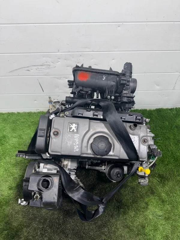 Двигатель PEUGEOT PARTNER KFW KFW