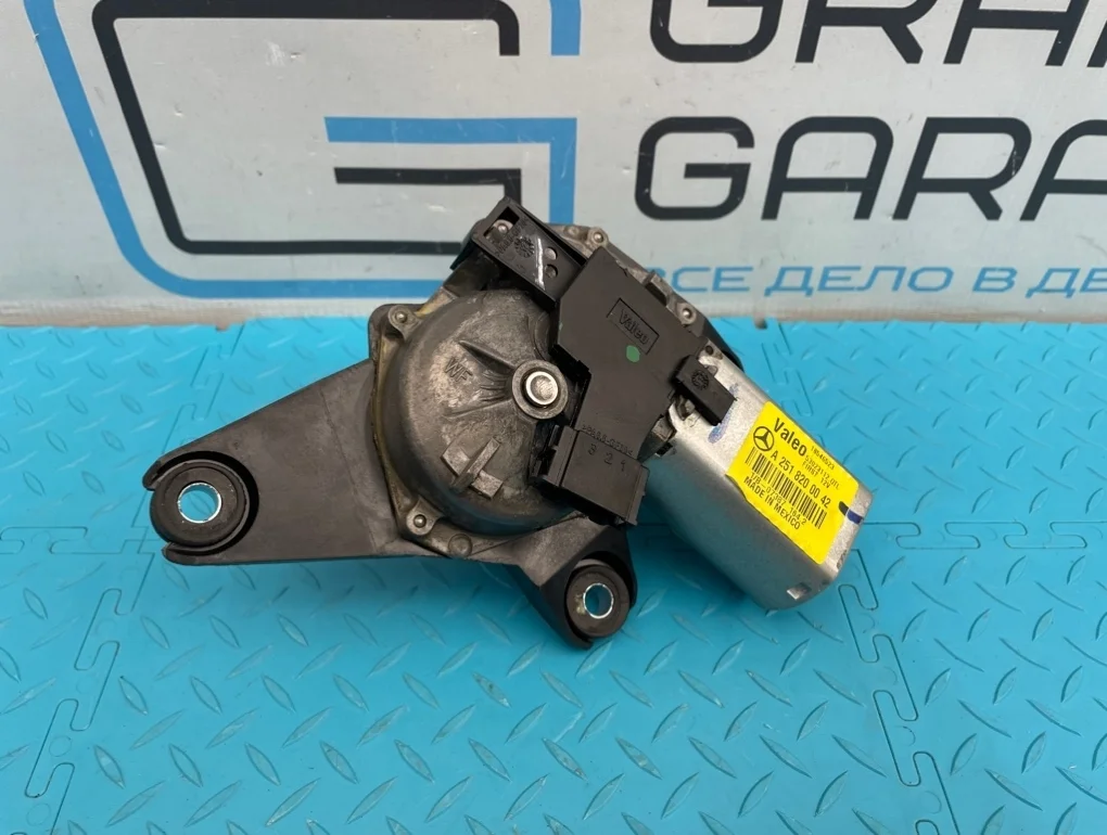 Моторчик стеклоочистителя Mercedes-Benz Ml-Class 2012 A2518200042 W166 642.826 3.0, задний