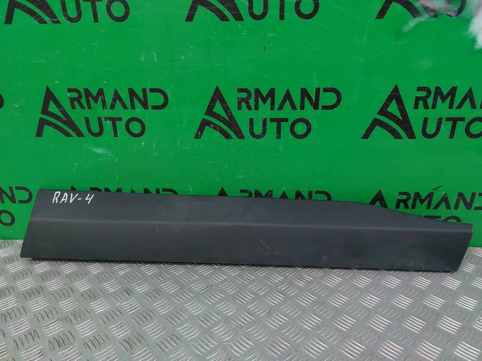 Молдинг двери Toyota RAV4 2018-нв 5 XA50