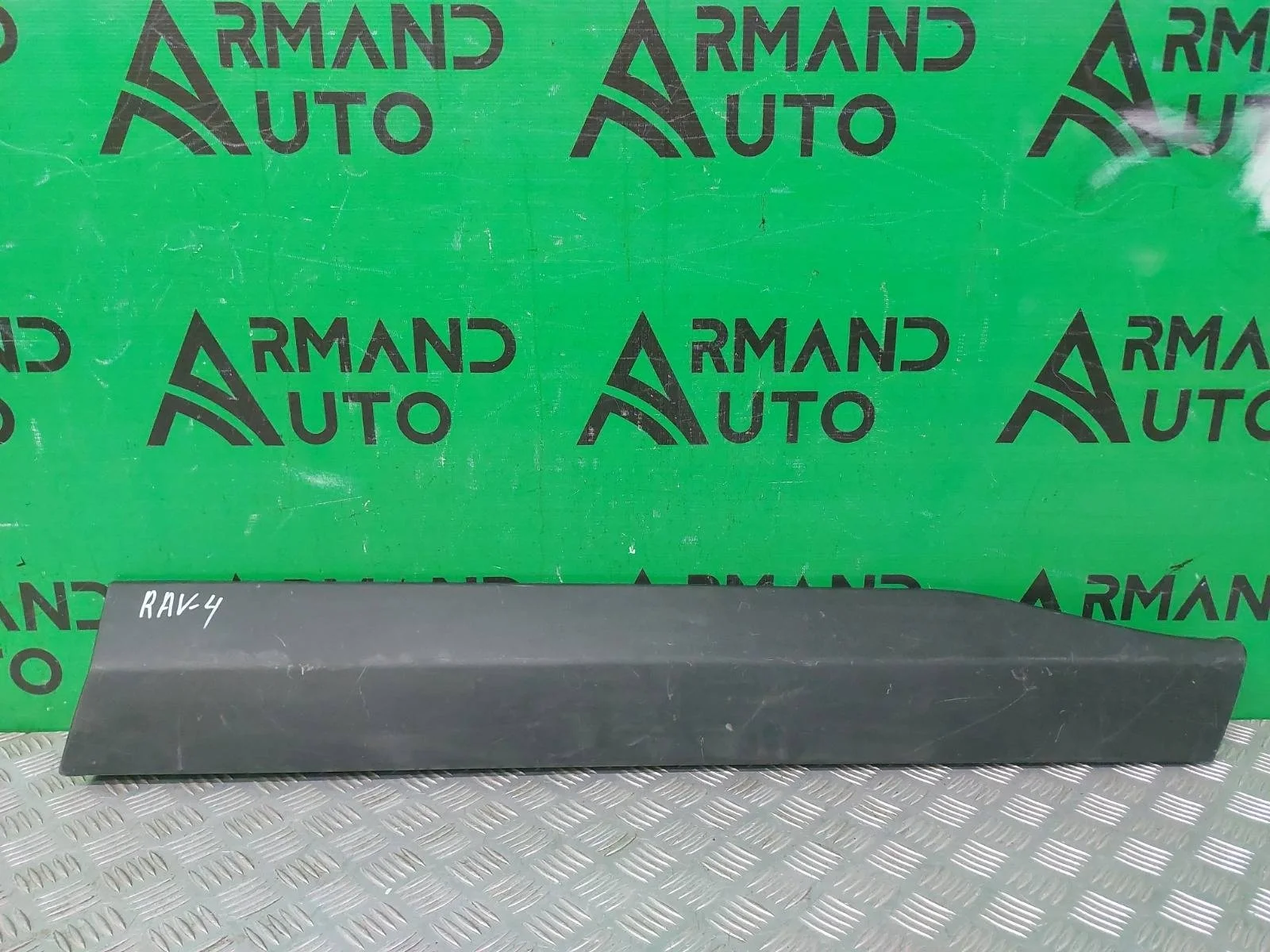 Молдинг двери Toyota RAV4 2018-нв 5 XA50