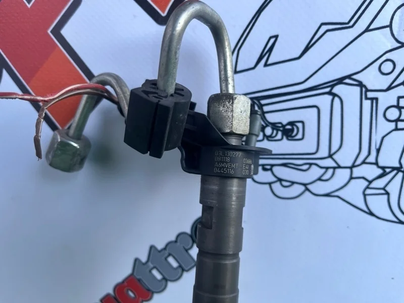 Форсунка топливная Audi A3 03L130277