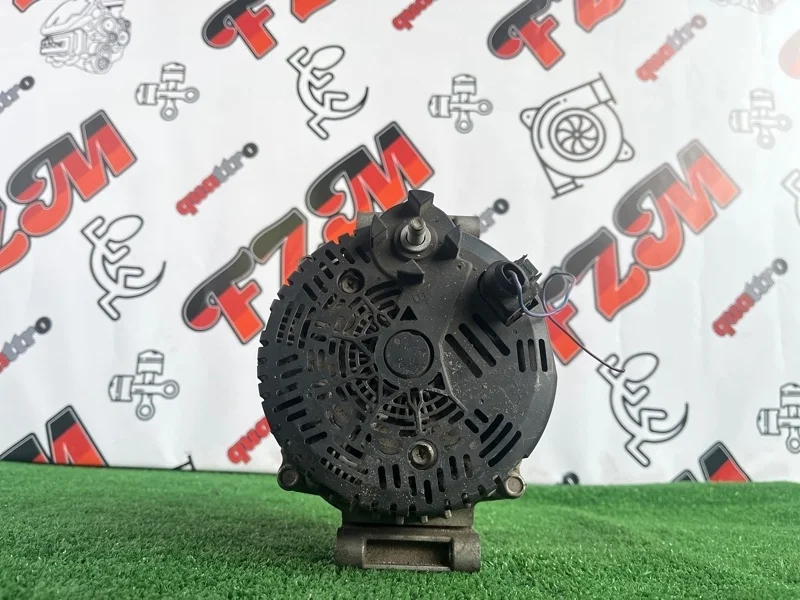 Генератор Audi A6 06E903018M C7