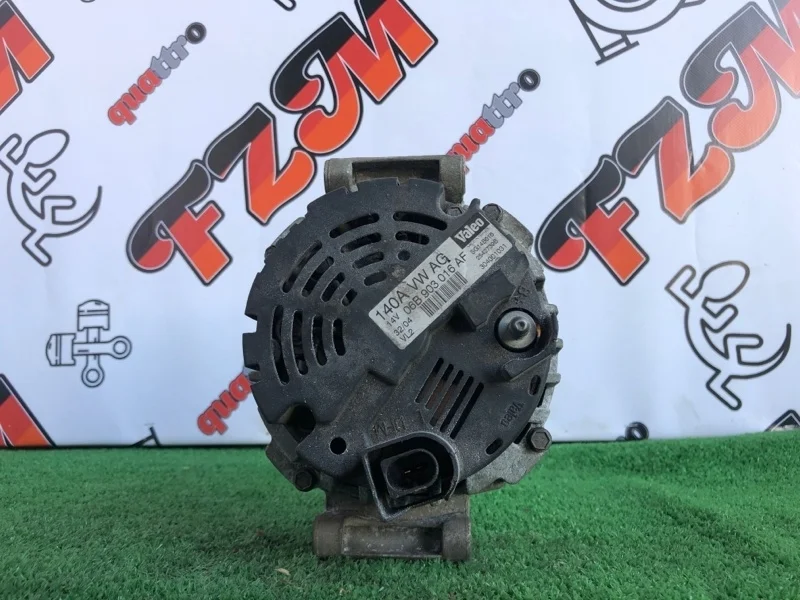 Генератор Audi TT 06B903016AF 8J