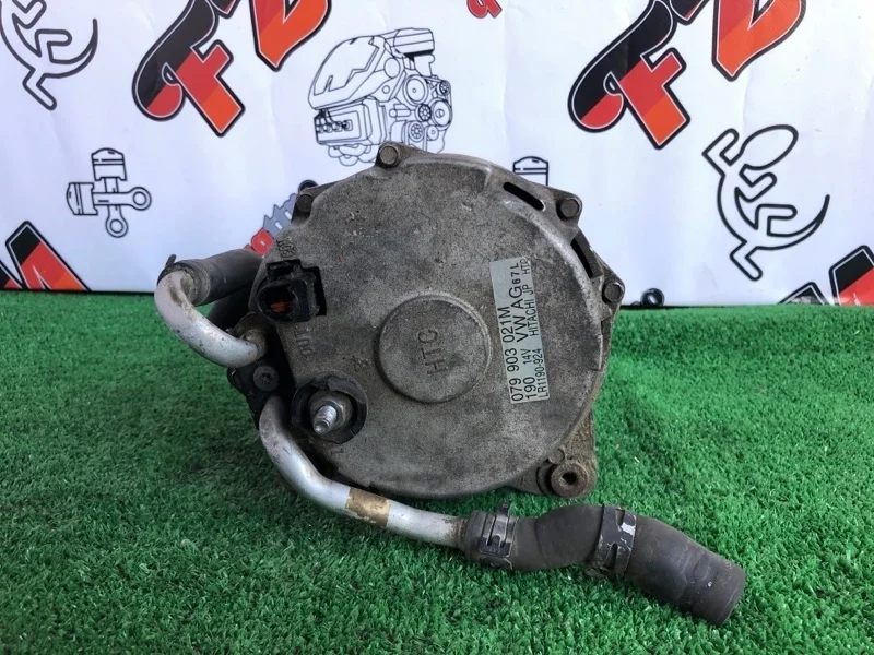 Генератор Audi Q7 079903021M 4L