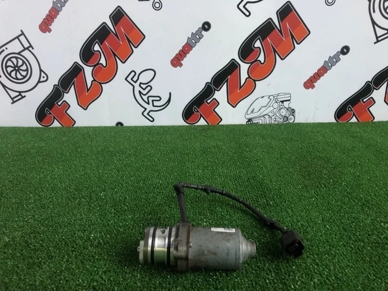 Насос муфты haldex Audi Q3 0AY598549A