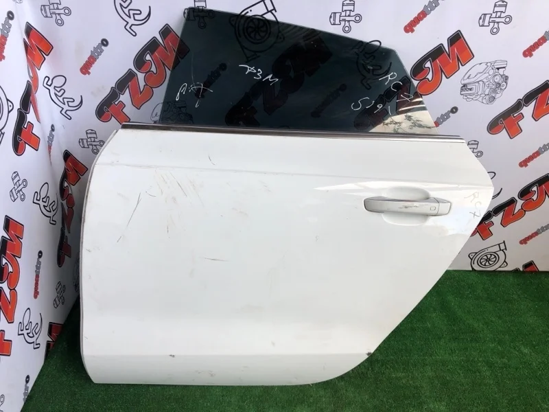 Дверь Audi A7 4G8833051A 4G8, задняя левая