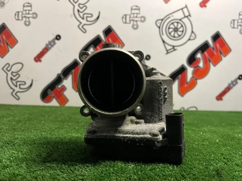 Дроссельная заслонка SKODA Octavia 06F133062G A5