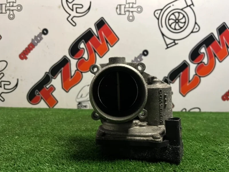 Дроссельная заслонка VOLKSWAGEN Passat 06F133062G B6