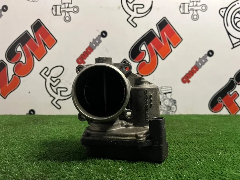 Дроссельная заслонка Audi Q5 06F133062G 8R