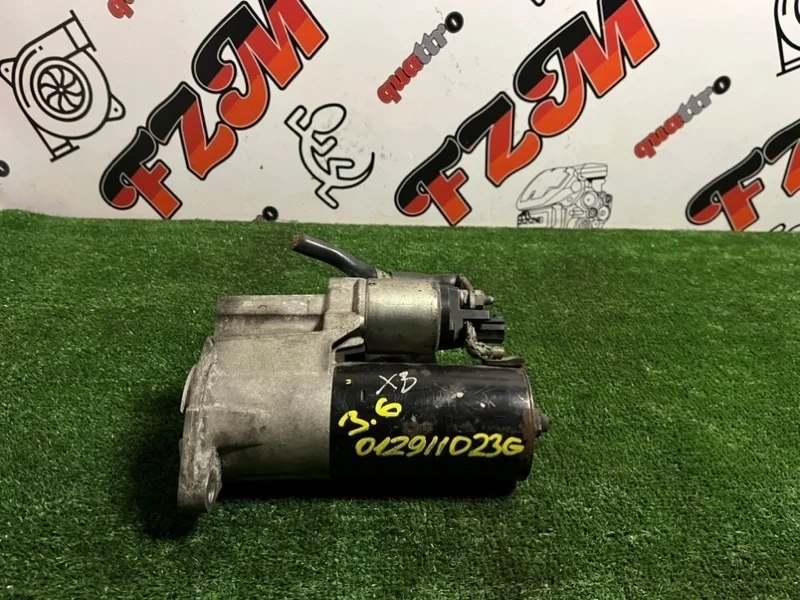Стартер VOLKSWAGEN Touareg 012911023G
