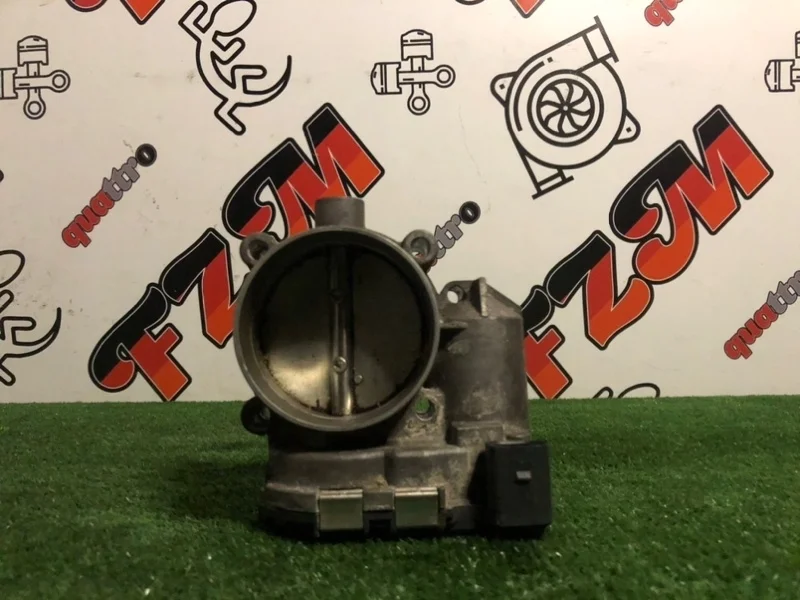 Дроссельная заслонка Audi A6 078133062C C5
