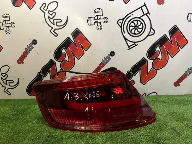 Фонарь Audi A3 8V4945095D 8V4, задний левый