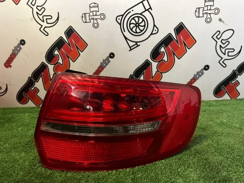 Фонарь Audi A3 8P4945096E 8P, задний правый