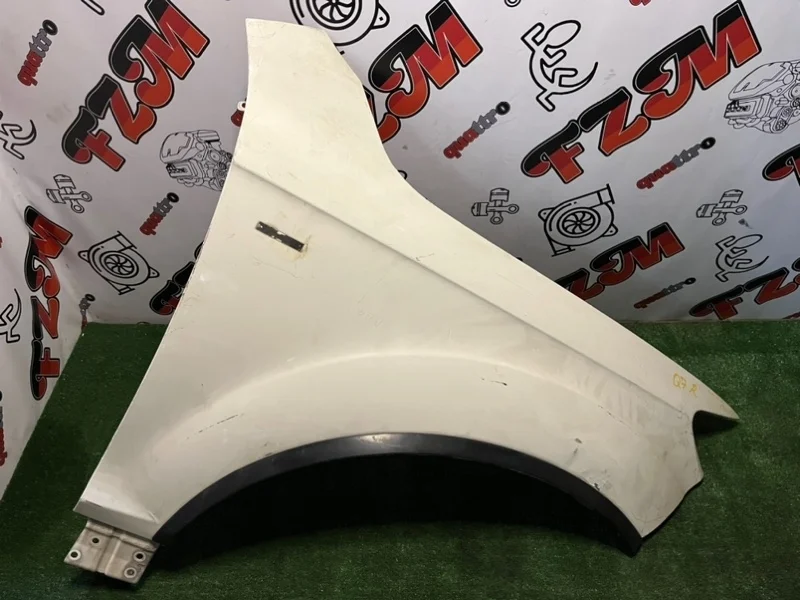 Крыло Audi Q7 4L0821102 4L, переднее правое