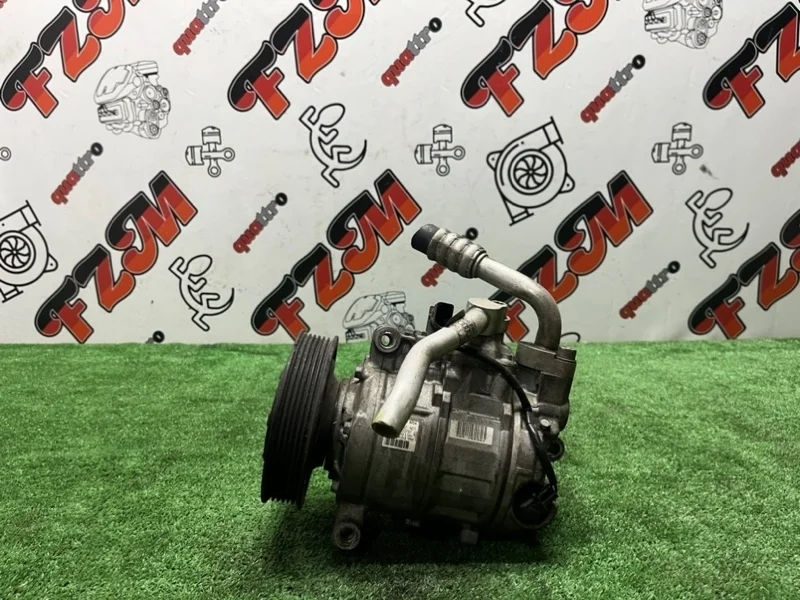 Компрессор кондиционера Audi A4 4G0260805A B8