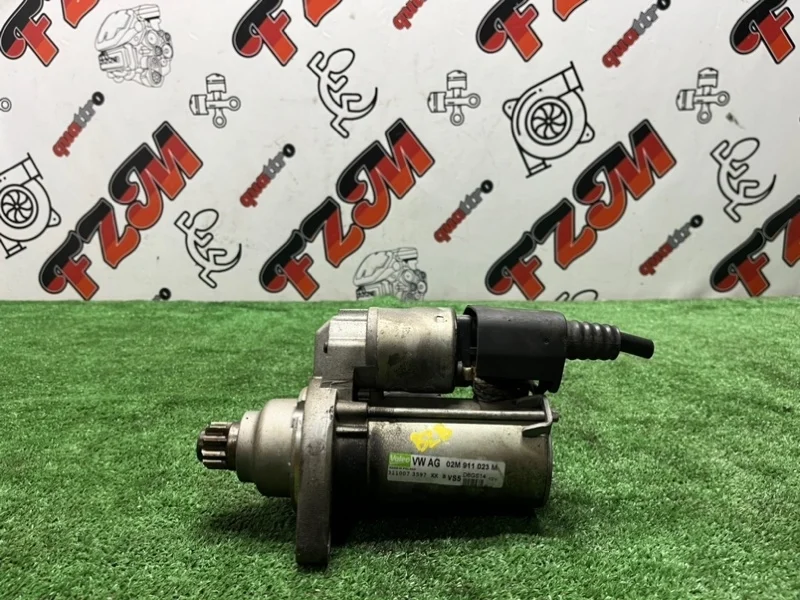 Стартер Audi TT 02M911023M
